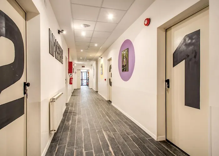 Hostel Trastevere 2 *