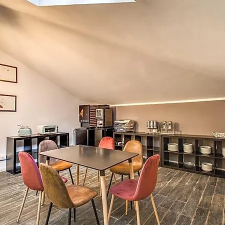 Trastevere 2 Hostel *