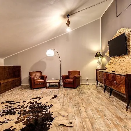 Trastevere 2 אכסניה